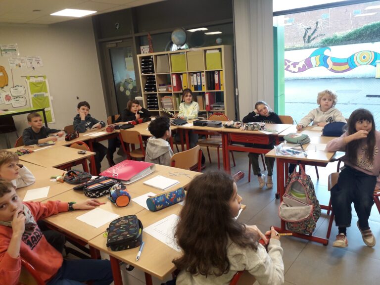 Retour à l&rsquo;école communale d&rsquo;Hyon !