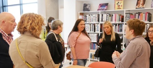 Parlotte café à la Bibliothèque Provinciale du Gazomètre