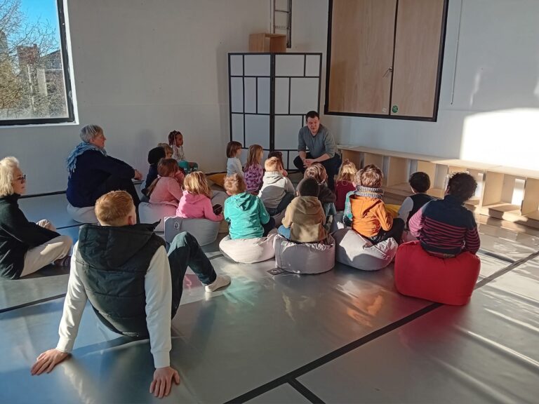 Et si le théâtre devenait le point de départ d’une réflexion collective ? Philo-Théâtre / En scolaire