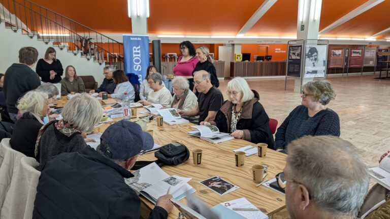 Superbe moment de lecture collective et de réflexion partagée à La Louvière !